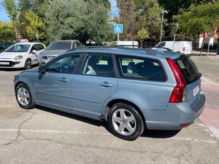 Volvo V50 2009