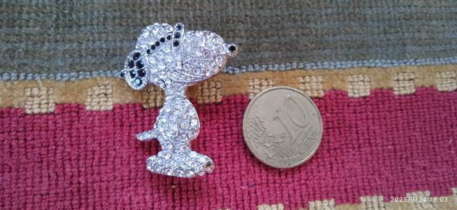 Spilla Snoopy con strass