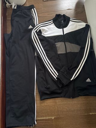 Lote Ropa Hombre Adidas, Nike, Levi's Talla M