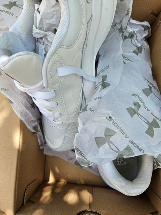Zapatillas Under Armour Hombre T8 Blancas