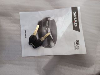 Baúl moto SHAD S48 sin estrenar