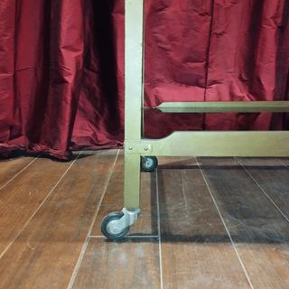 Mesita camarera 2 alturas con cristal ahumado