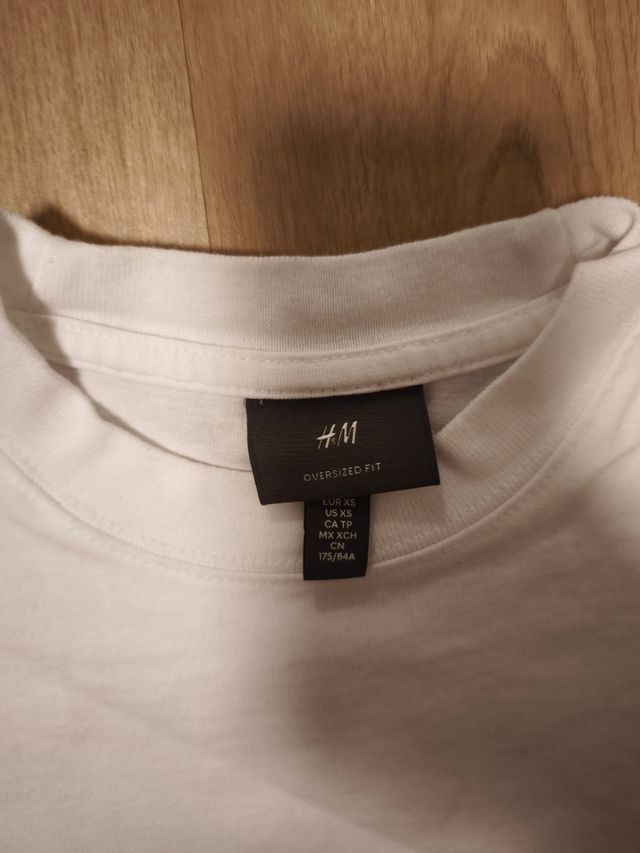 Camiseta de chico marrón