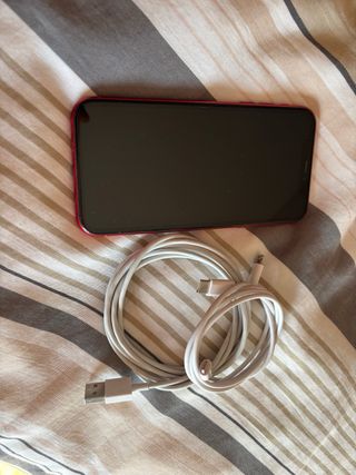 iPhone 11 128GB Rojo