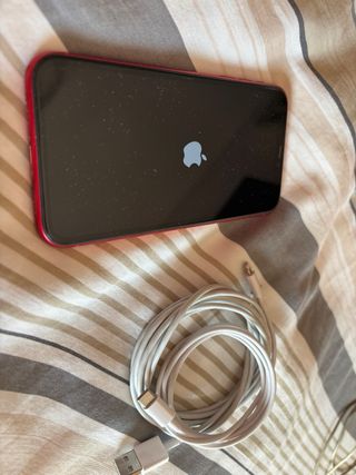 iPhone 11 128GB Rojo