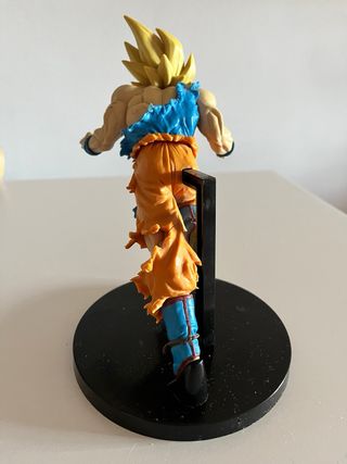 Figura Goku Super Saiyan