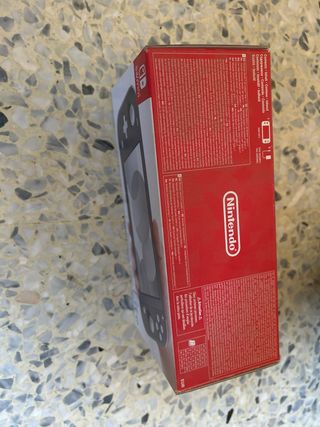 Caja Nintendo Switch Lite