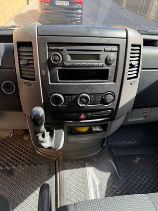 Mercedes-Benz Sprinter 2011