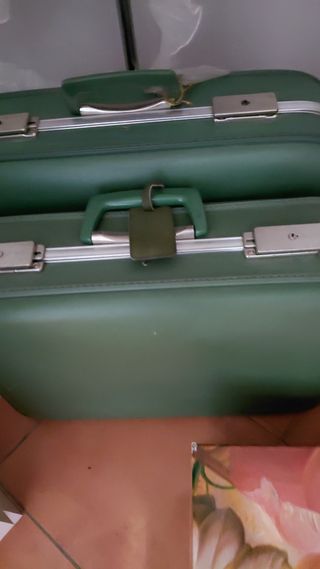 Conjunto 2 Maletas Taurus Vintage Verdes