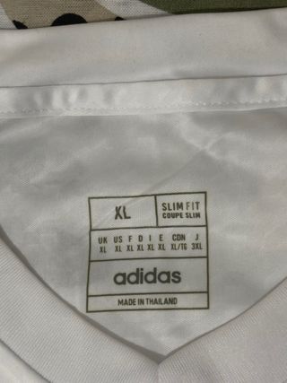Camiseta Real Madrid Firmada por Vinicius Jr 