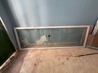 Puertas y ventanas PVC con cristal seguridad. 