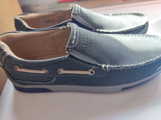 Mocasines chico sin estrenar,talla 40 de piel 