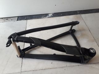 Basculante Aluminio Trasero GIANT