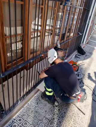 Fabricamos e instalamos rejas de hierro para venta
