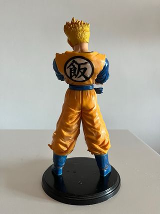 Figura Gohan Super Saiyan del Futuro