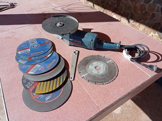 Radial Bosch y discos de corte