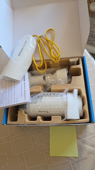 Cámara de vigilancia blanca  Vivotek...IB9389