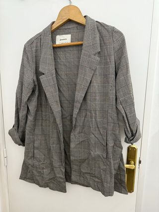 Americana cuadros Stradivarius Talla M