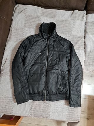Chaqueta acolchada deportiva Adidas negra
