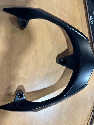 Soporte maleta original Sym Jet