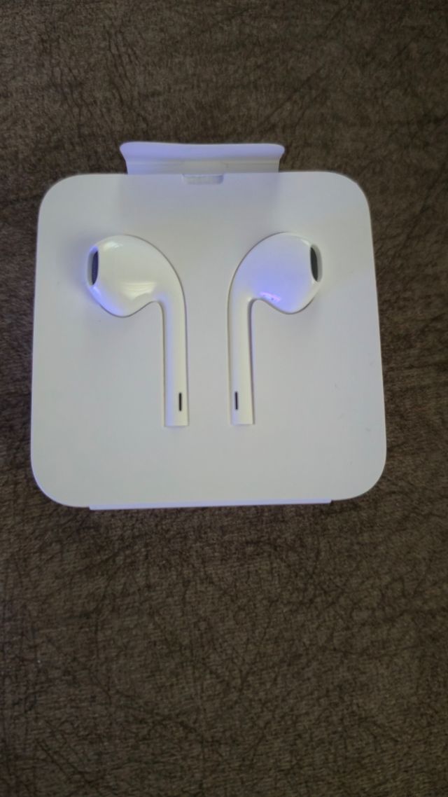 Auriculares Apple Blancos para iPhone sin estrenar