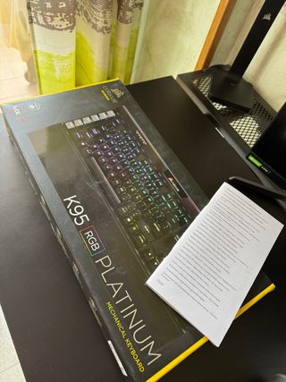 Corsair K95 RGB Platinum Teclado Mecánico
