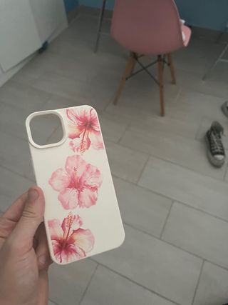 Custodia per iPhone 13 con fiori rosa