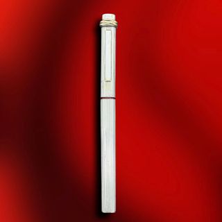 Cartier LE Must 