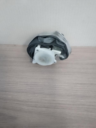 Cinturon seguridad trasero izquierdo Opel