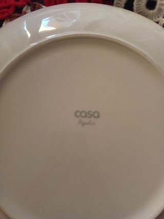 Manta crochet y plato decorativo