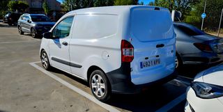 Ford Transit Courier 2019