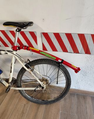Trail Gator originale per rimorchio da bici. 