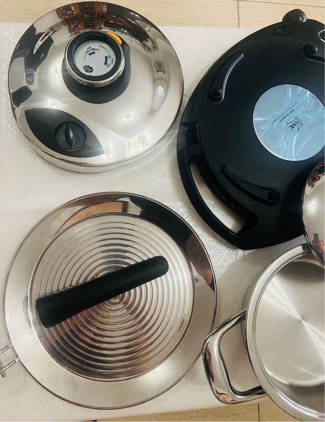 Bateria de Metal e Plástico AMC