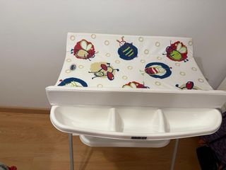 Cambiador bebé con bañera CAM