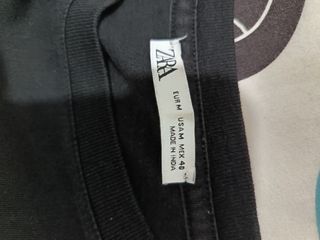 Camiseta Zara Negra