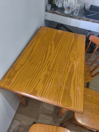 Mesa y 3 Sillas Madera Maciza