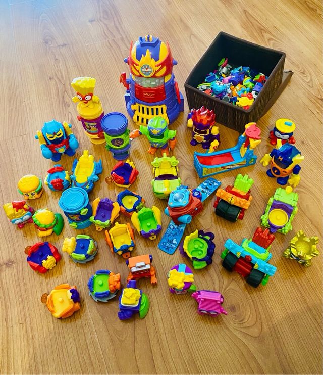 Lote Juguetes Superzings