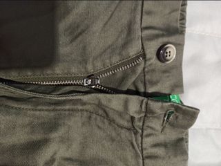Pantaloni Benetton leggeri verde oliva