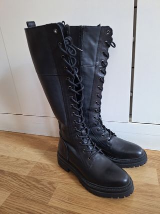 Botas piel tipo militar Geox negras 