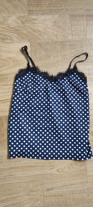 Camiseta tirantes lunares azul y blanco