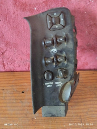 Mando elevalunas delantero izquierdo 58042280ab (