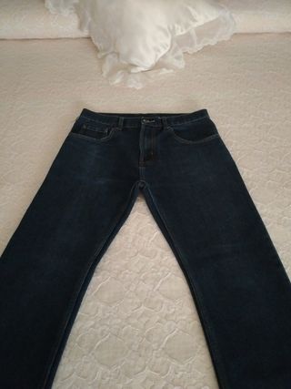 Pantalón Vaquero Azul. Como nuevo, dos usos.