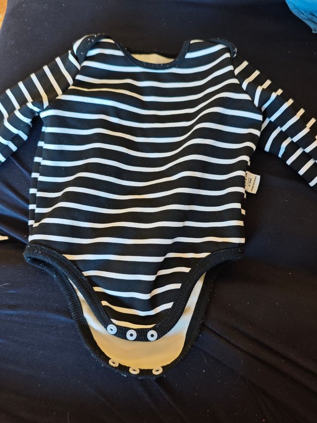 Body bebé rayas blanco y negro