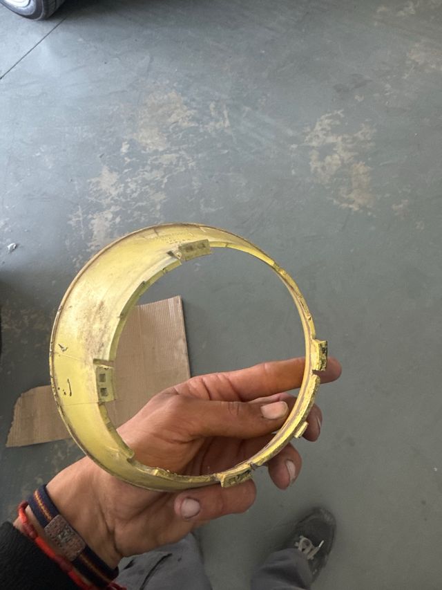 Aro exterior depósito Mini R53