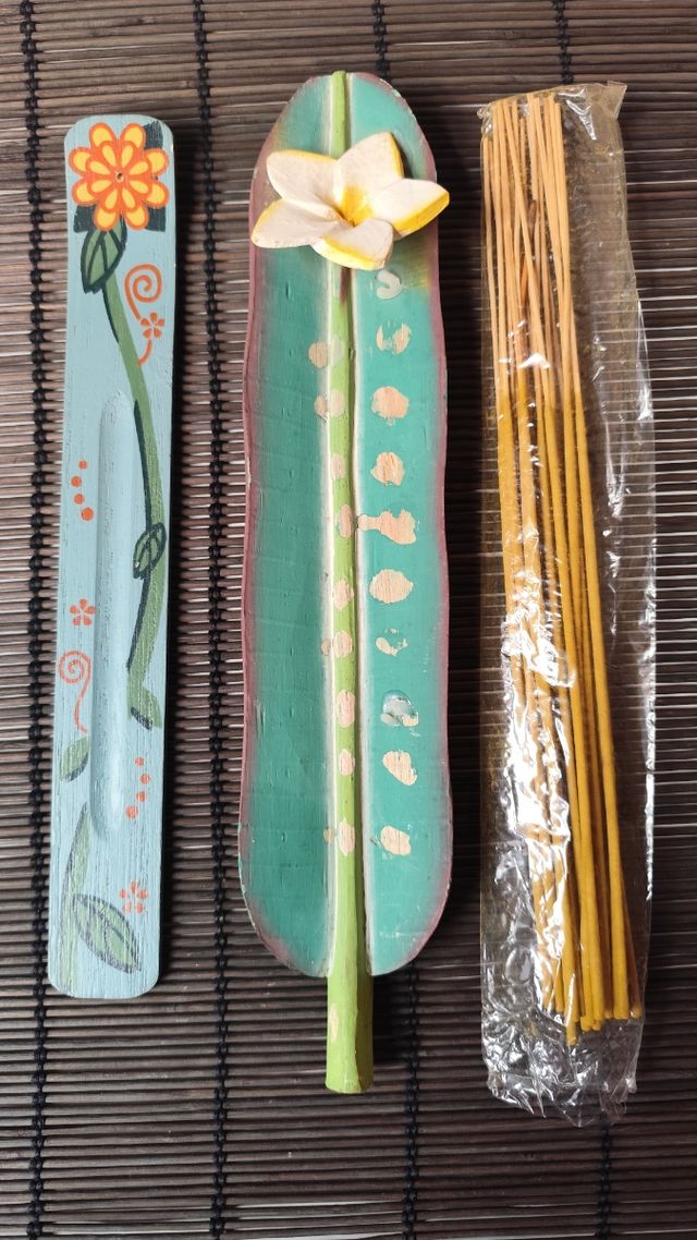 Soportes para incienso de madera y flor