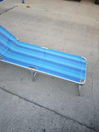 Tumbona de aluminio plegable