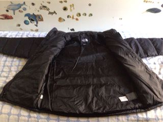Abrigo de Plumas The North Face Negro
NEGOCIABLE