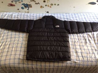 Abrigo de Plumas The North Face Negro
NEGOCIABLE
