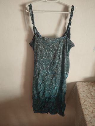 Vestido SHEIN plateado y verde