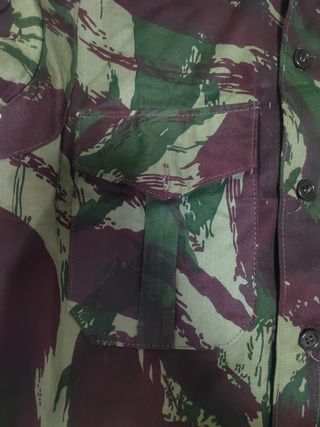 *COMO NUEVO!* Blusa Portuguesa guerras coloniales